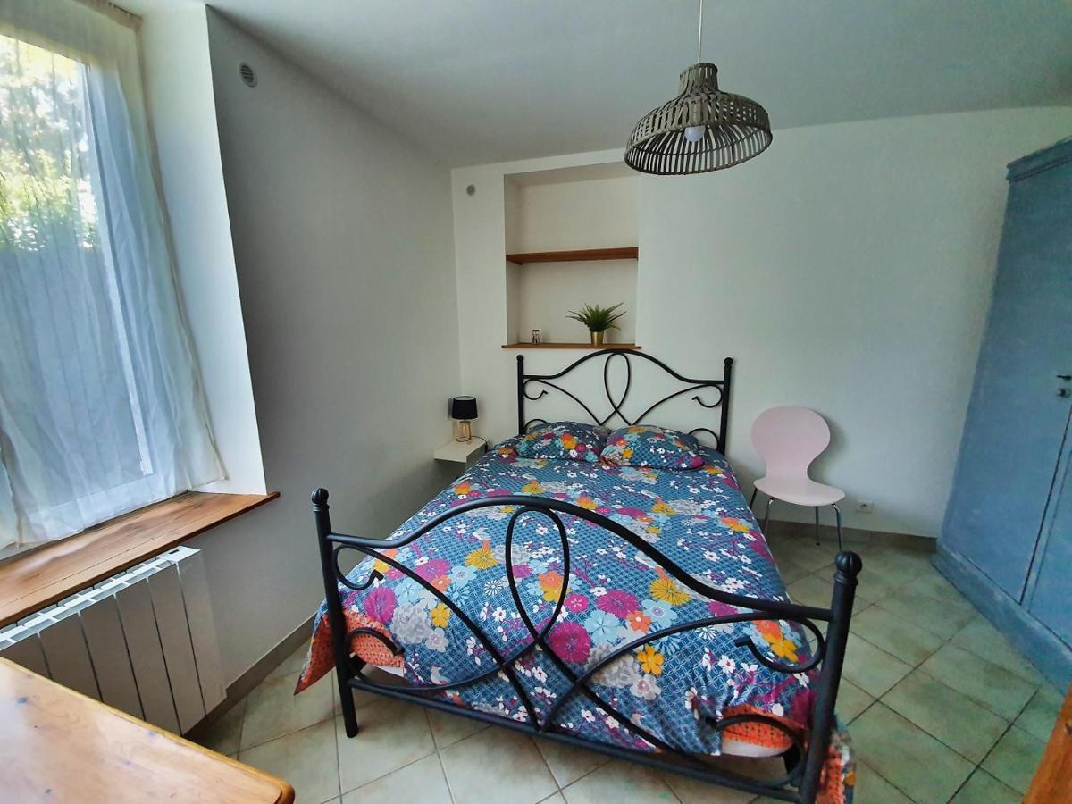 Idealement Situe, Spacieux Et Agreable, Parking Gratuit Et Classe 3 Etoiles Mende Exterior foto