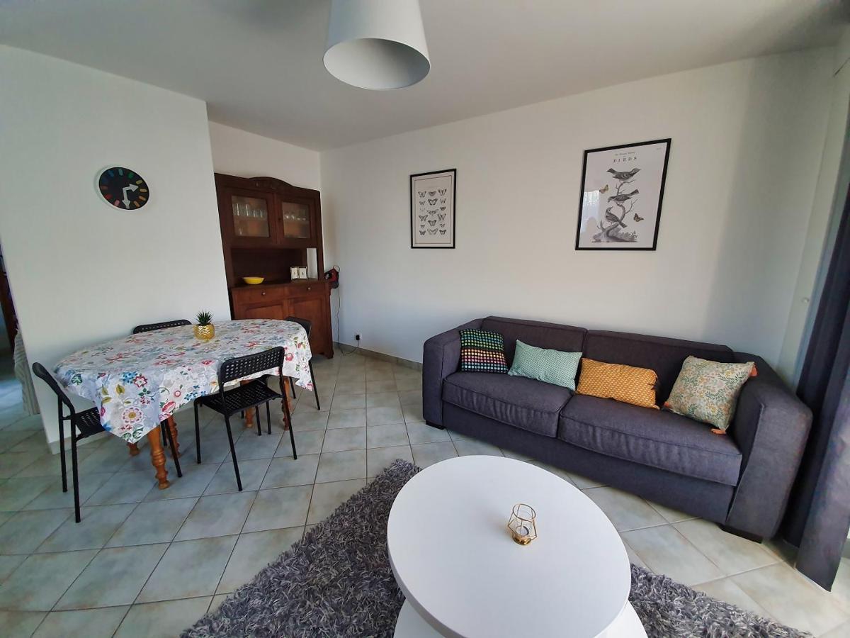 Idealement Situe, Spacieux Et Agreable, Parking Gratuit Et Classe 3 Etoiles Mende Exterior foto